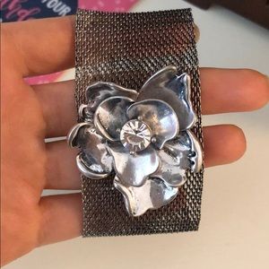 Silver magnetic close flower cuff